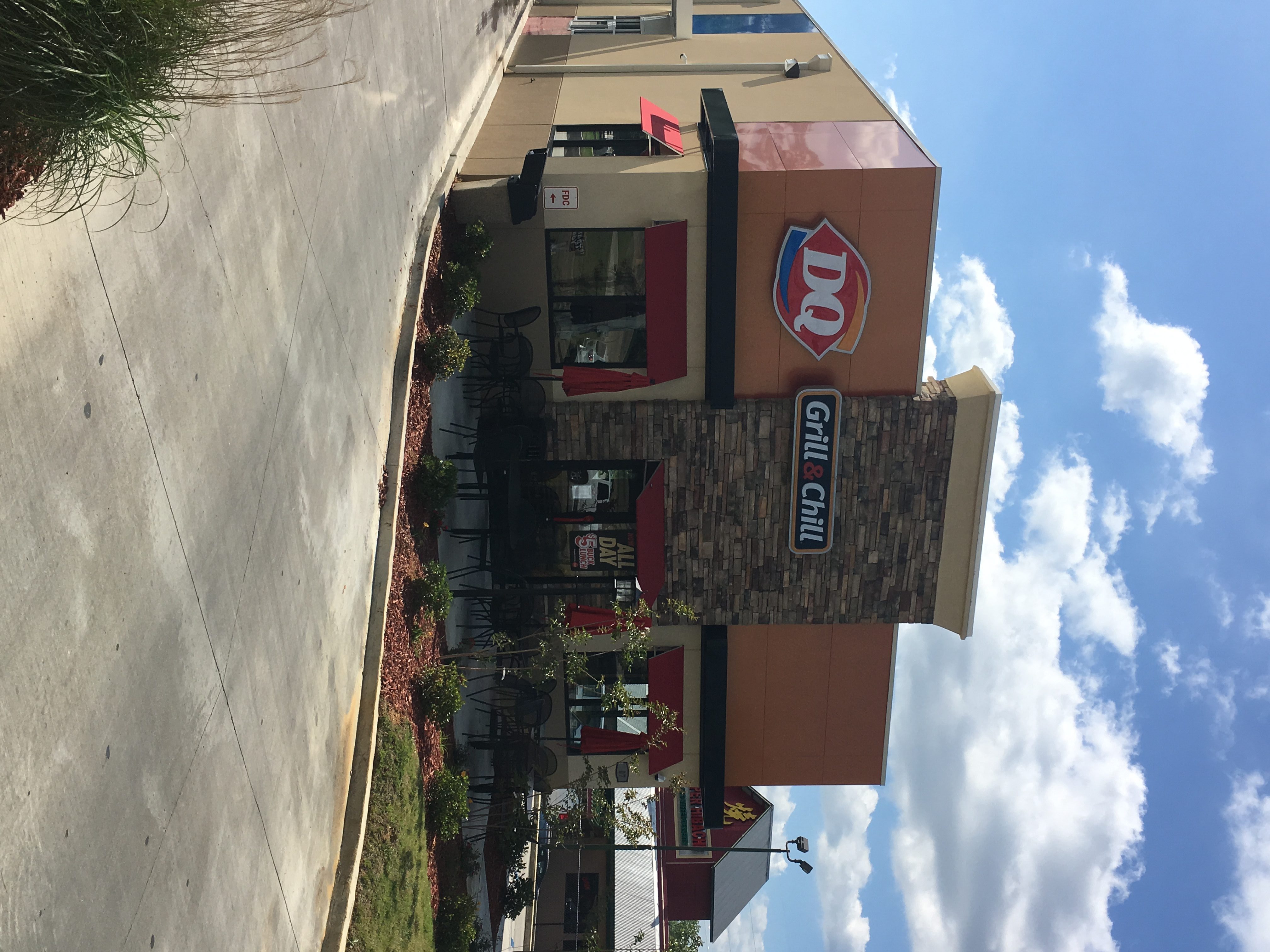 807 South Gloster St., Tupelo, Mississippi Fourteen Foods